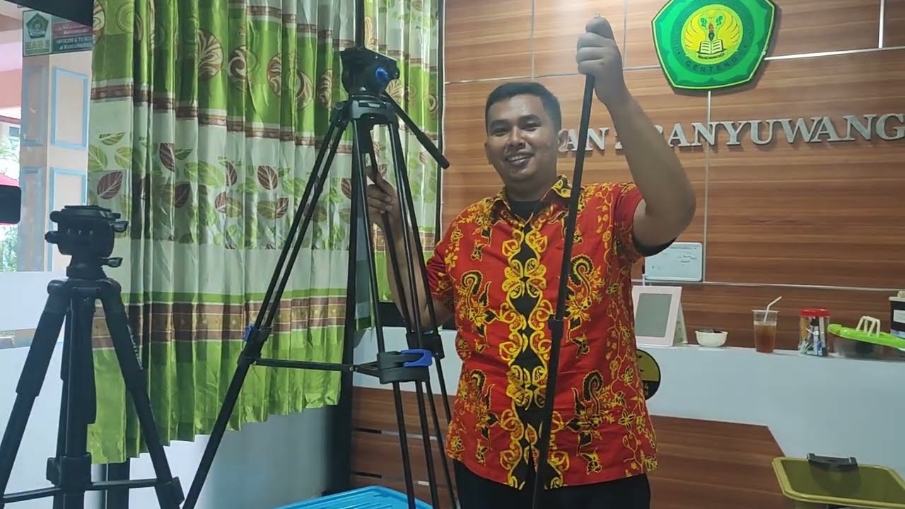 Perbandingan Tripod Zimoe dan Takara Hydro B18