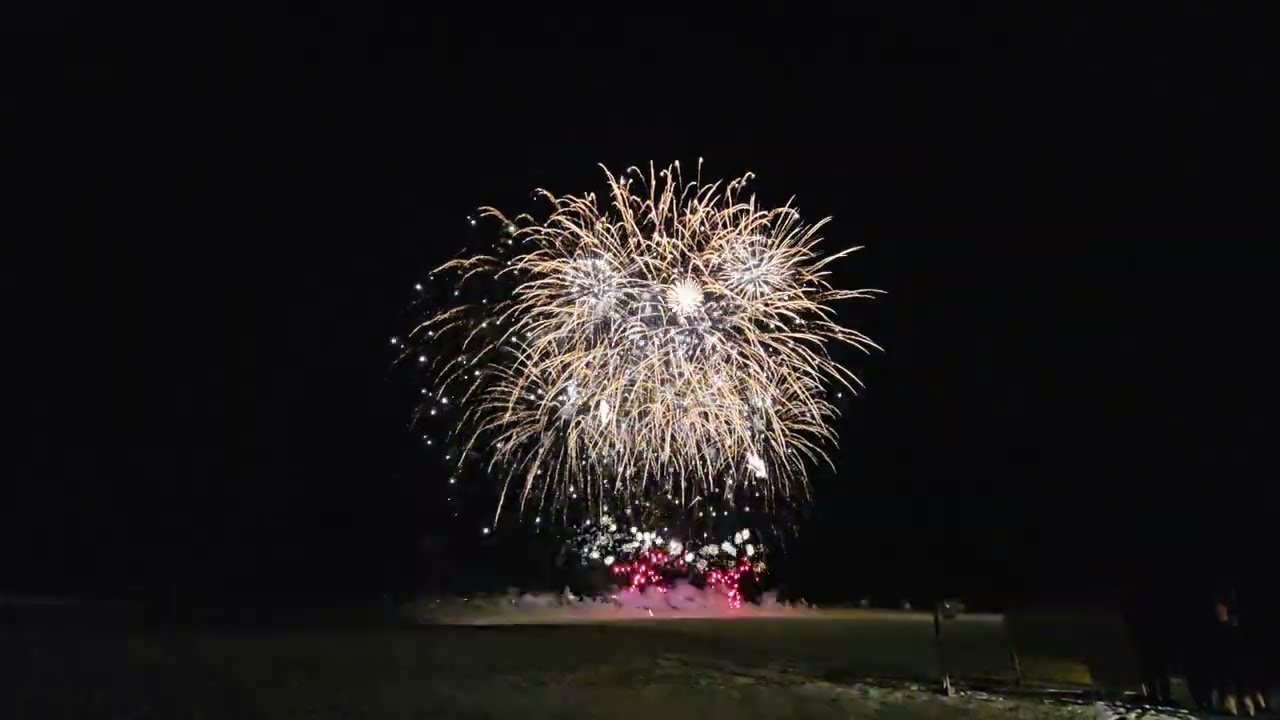 F4 Feuerwerk, Markus Pfaller, Steinhausen a.d.R., 31.12.2024, 17 min, 4K