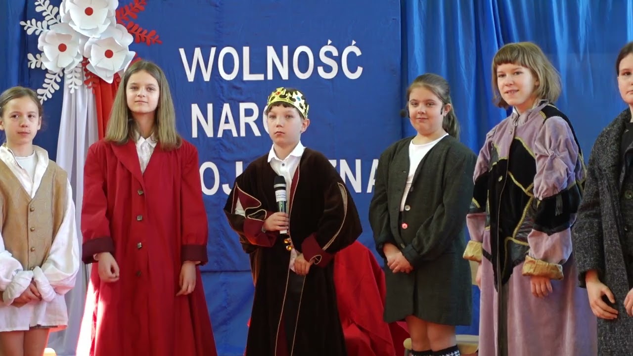Uroczysty apel z okazji Uchwalenia Konstytucji 3 Maja - 2024 (klasy 4 - 8)