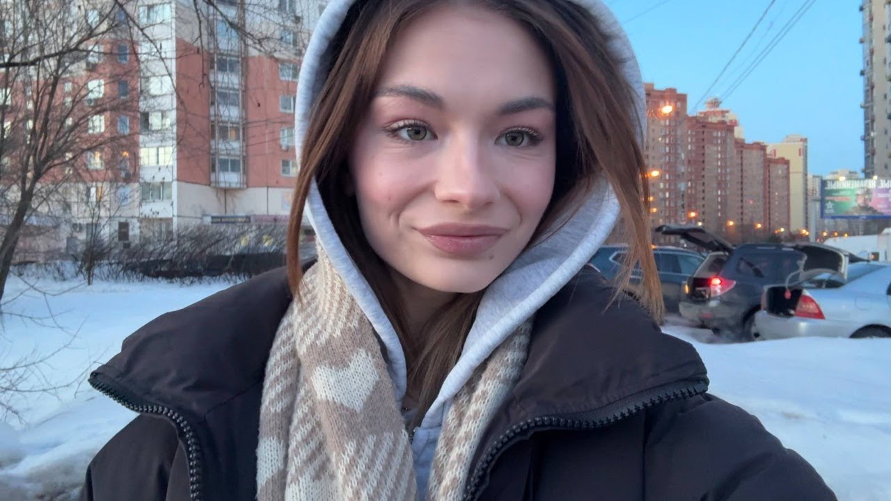 ИРЛ СТРИМ С ДАШУЛЕЙ В ТЦ 🌟! Повеселимся?