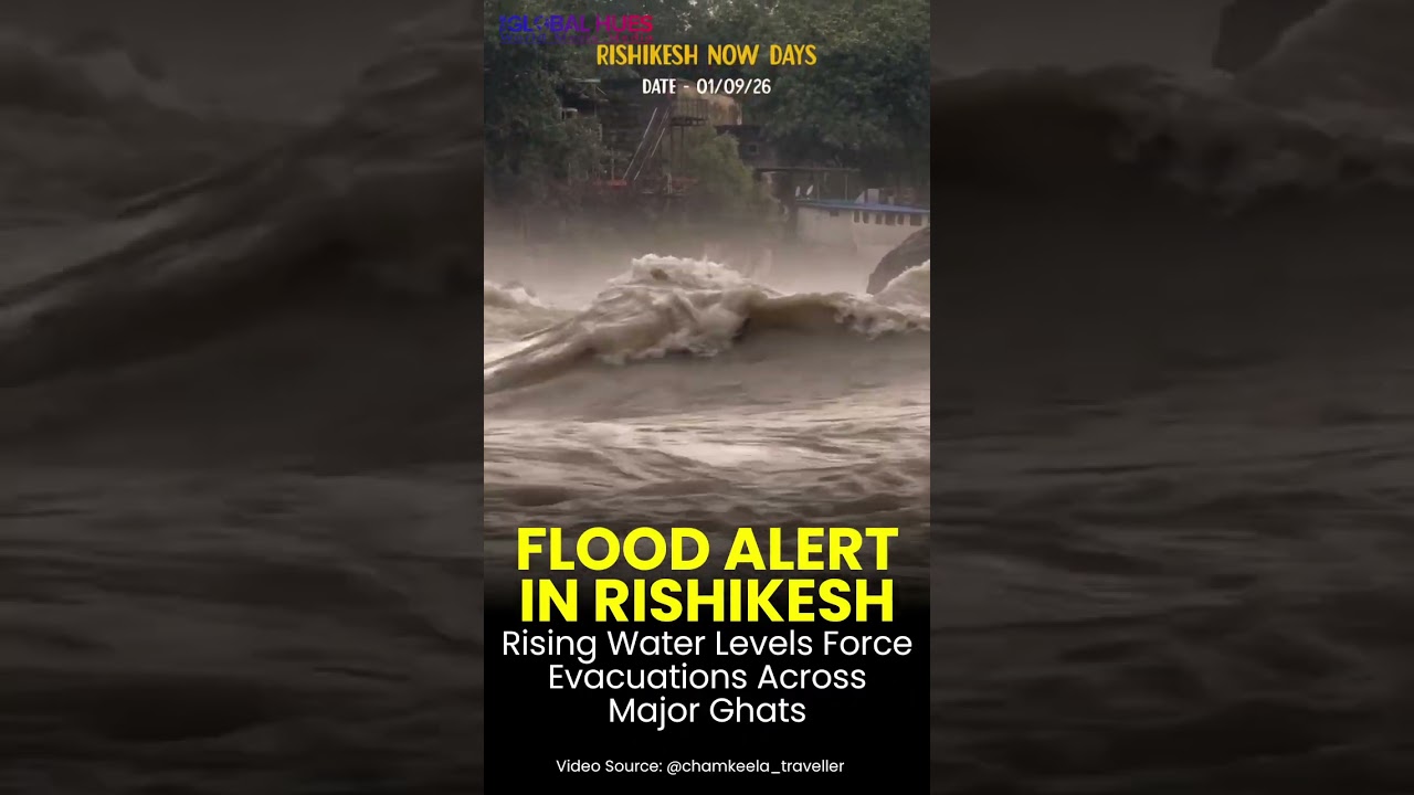 #ganga Swells in #rishikesh Riverbanks & #ghats Evacuated Amid #heavyrain Alerts #utrakhand #news