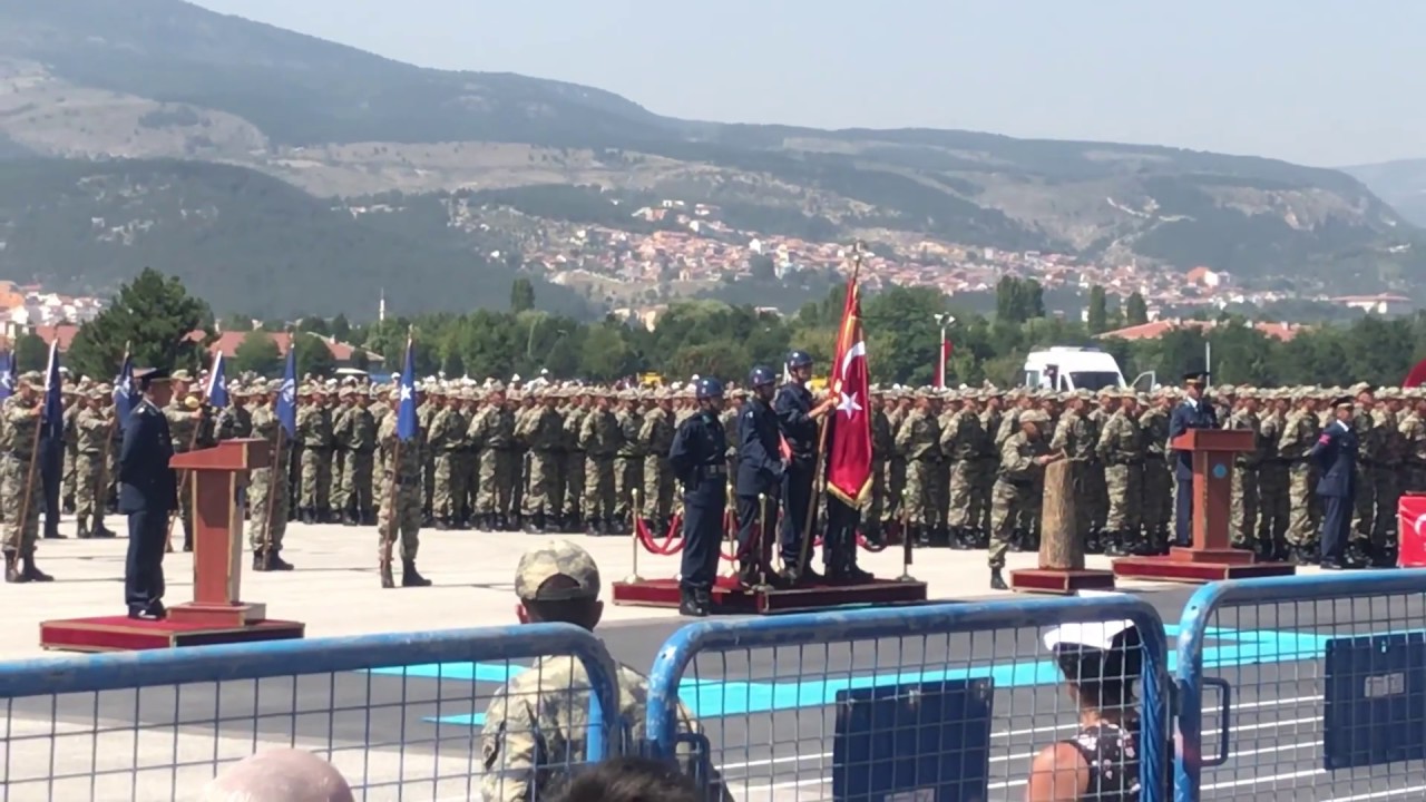 Hava Er Eğitim Tugay Komutanlığı 98/3 tertip erleri yemin töreni