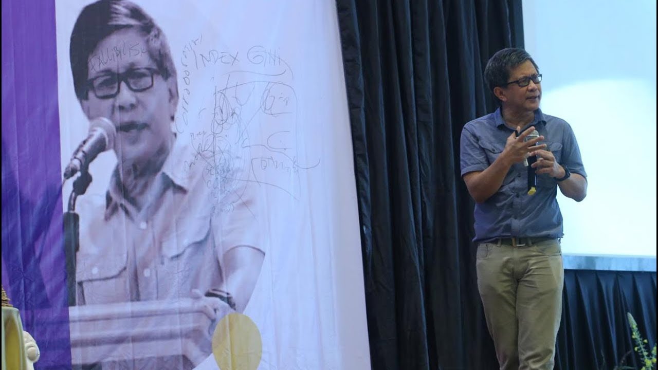 Kuliah Umum Rocky Gerung 