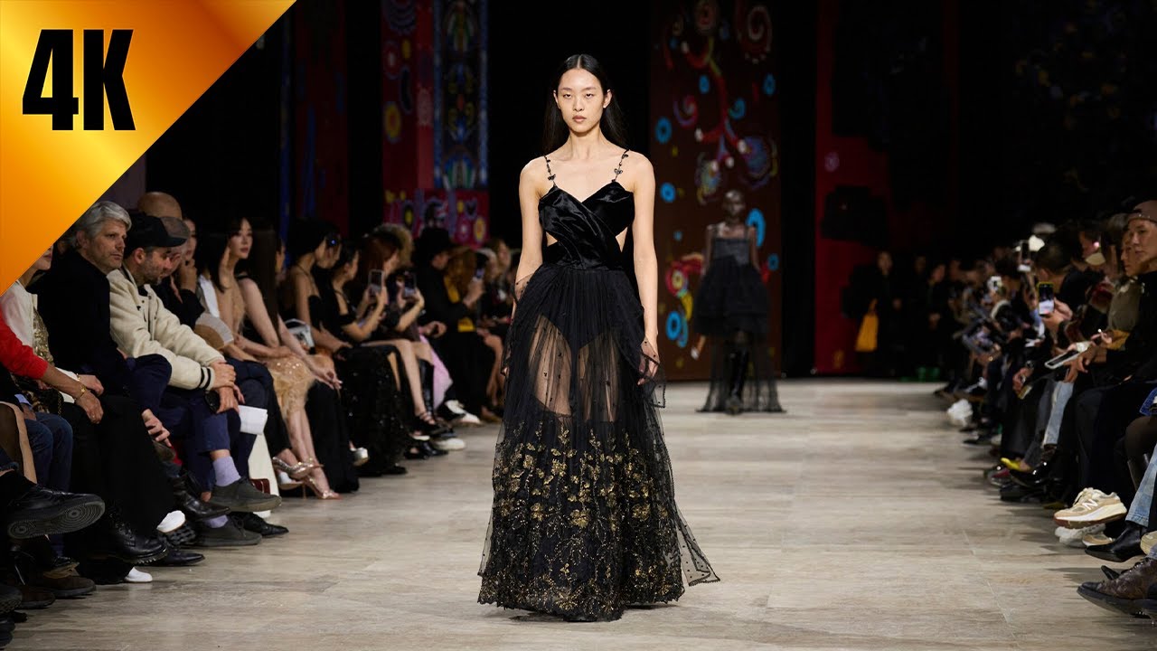 Shiatzy Chen | Fall Winter 2025/2026 | Paris Fashion Week