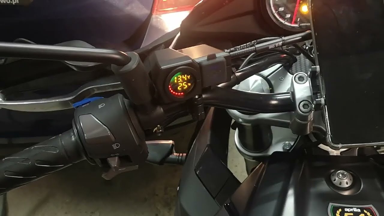 Ładowarka USB do motocykla musisz sobie taką zamówić!