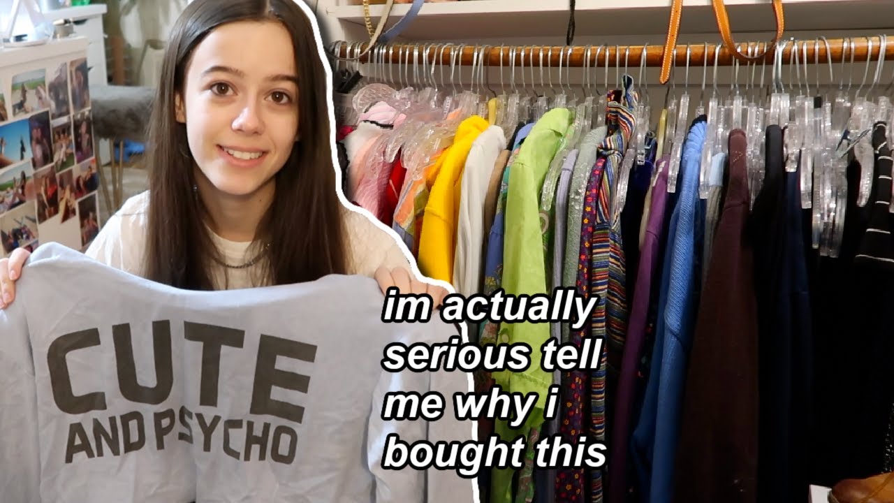 DECLUTTERING 50% OF MY CLOSET