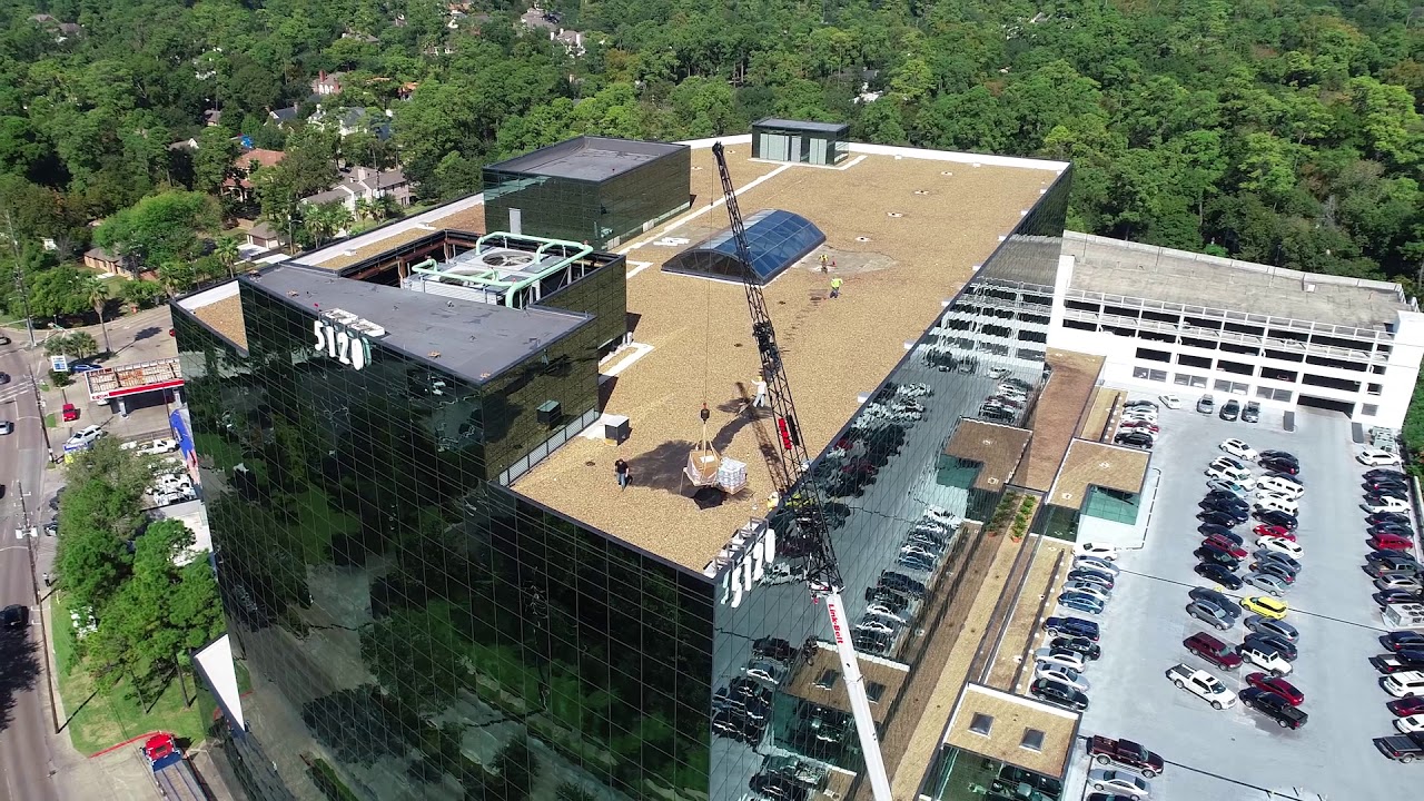 McRay Crane & Rigging Lifting Roofing Materials