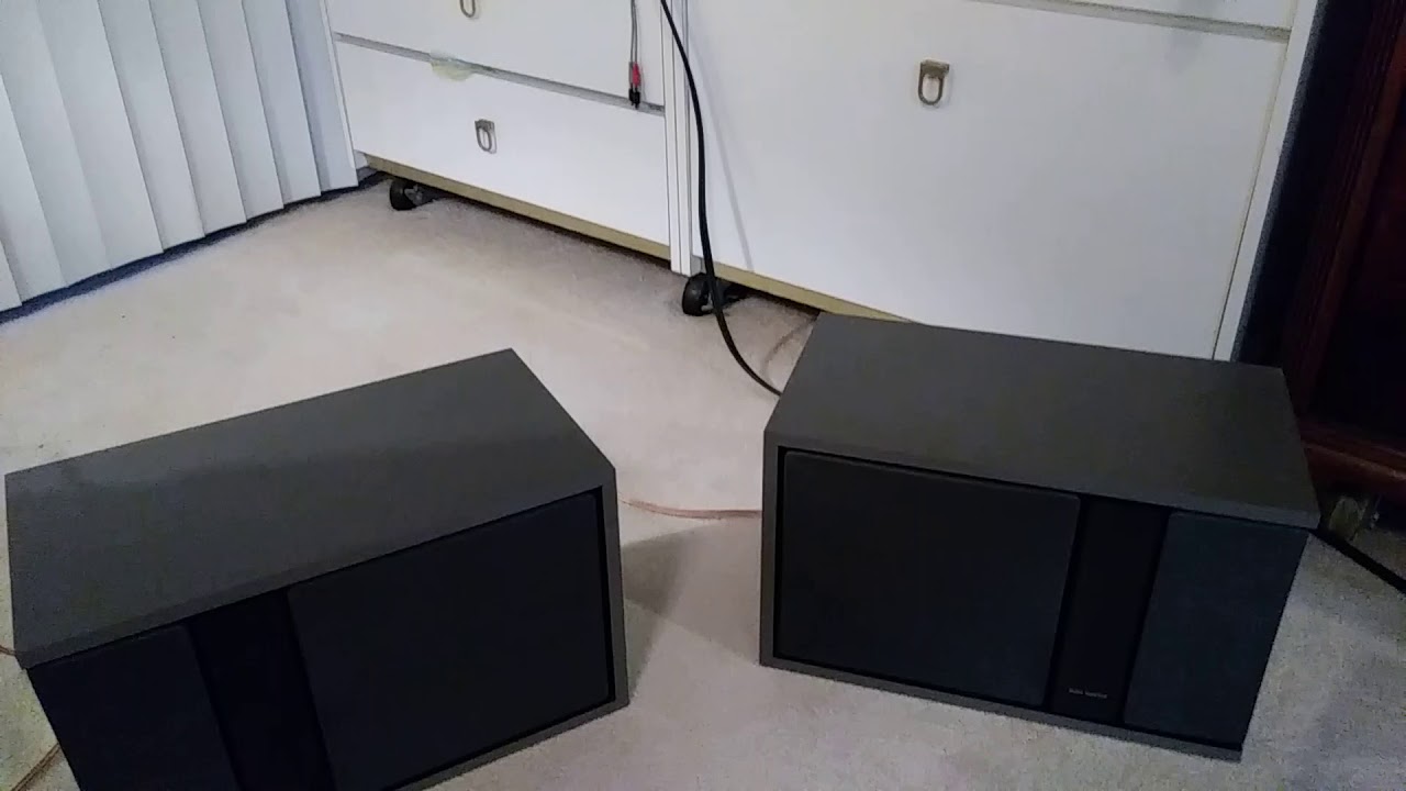 Bose 301 series II music monitor speakers. Horiatis76.com