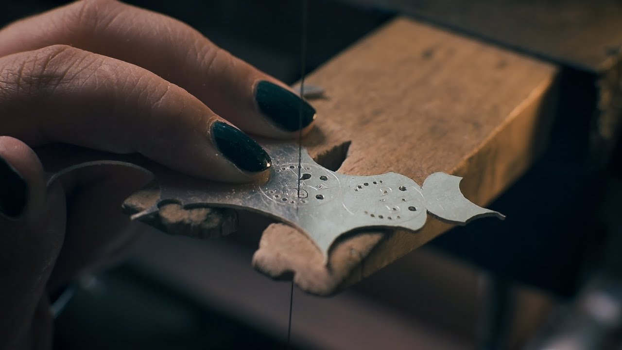 Organizing the bench & Handmade Earrings in the making
