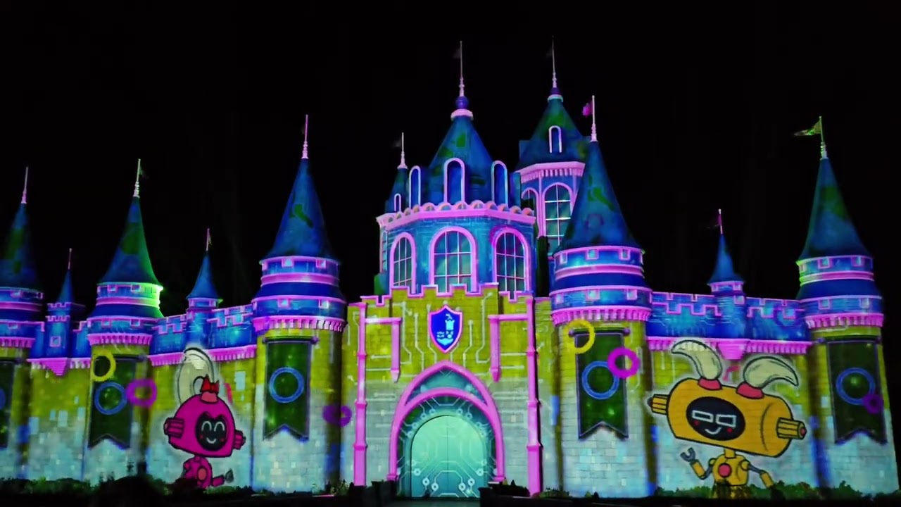 J Castle Light Show and Fireworks 🎆 