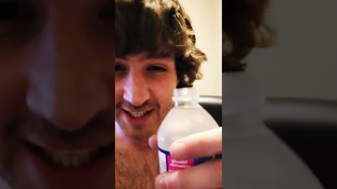 chugging a bottle of water in 40 seconds @GodLikeGoodyYT