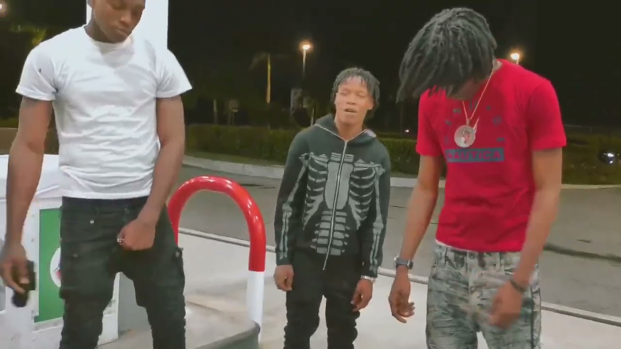 Childish Rae & Lil Note - App (Official Video)