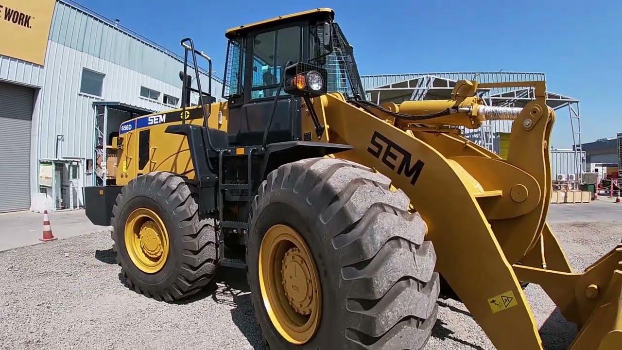 Conoce el Cargador Frontal SEM656D