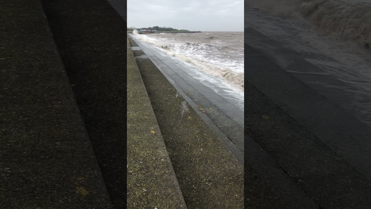 Silloth beach front promenade 