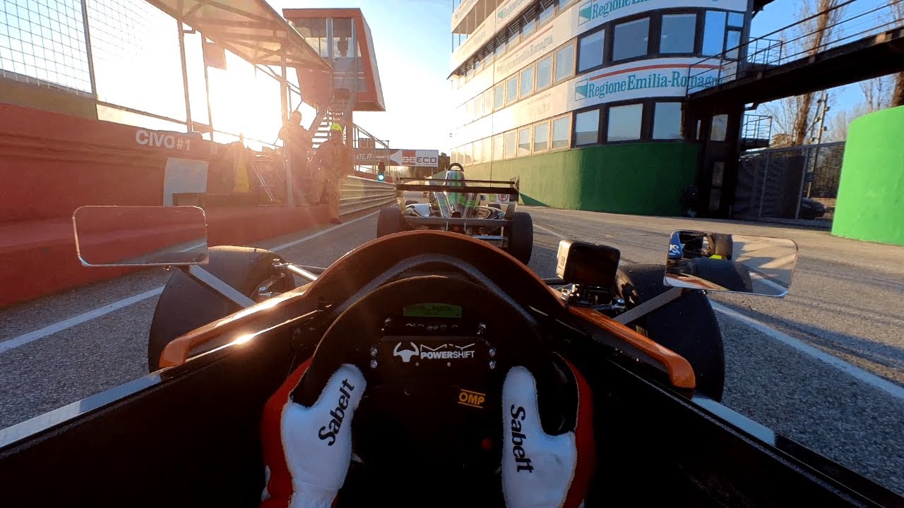Driver's Eye in Imola - Predator's PC015 - SIMDRIVER IN A REAL CAR