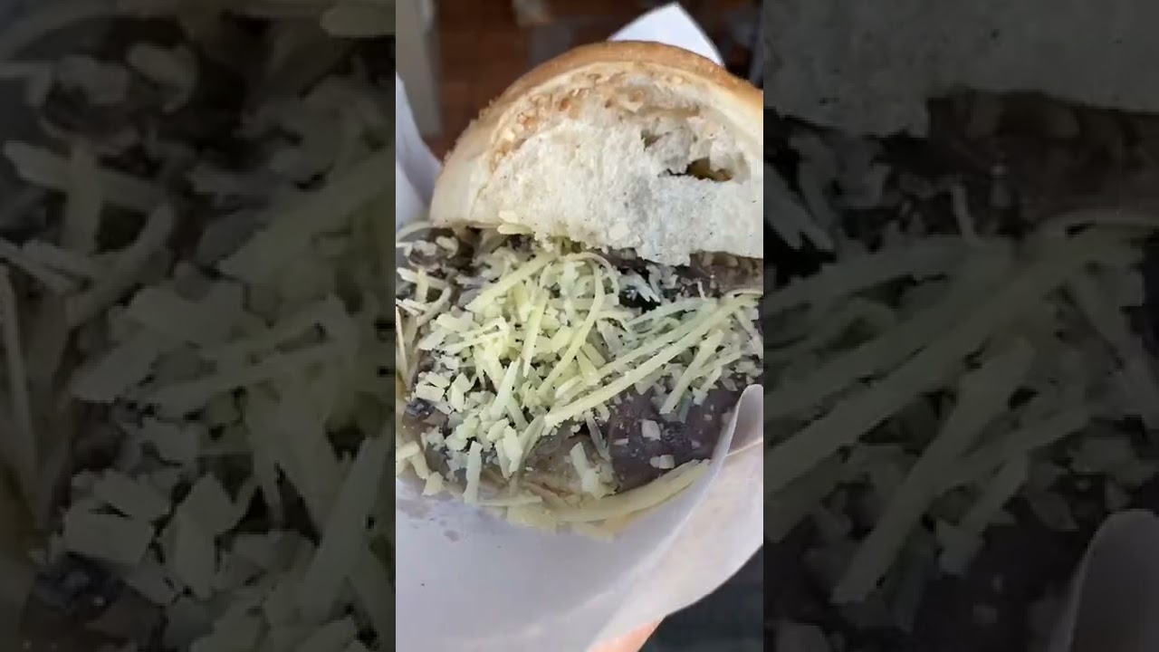 Questo panino,secondo me,&egrave; da espandere in tutta Italia..non va bene che ve lo teniate solo per voi