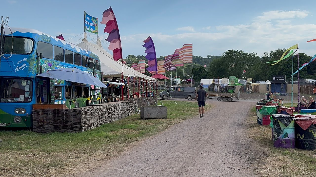 GLASTONBURY FESTIVAL 2024 | WALKING VIDEO | WALK WITH US | PYRAMID STAGE | OTHER STAGE | EXPLORE
