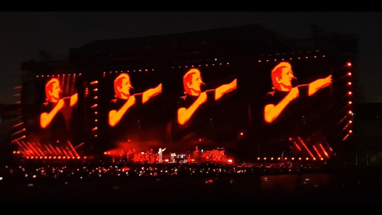 Roger Waters - The Happiest Days of Our Lives / Another Brick in the Wall (P.2&3) [Live Chile 2023]