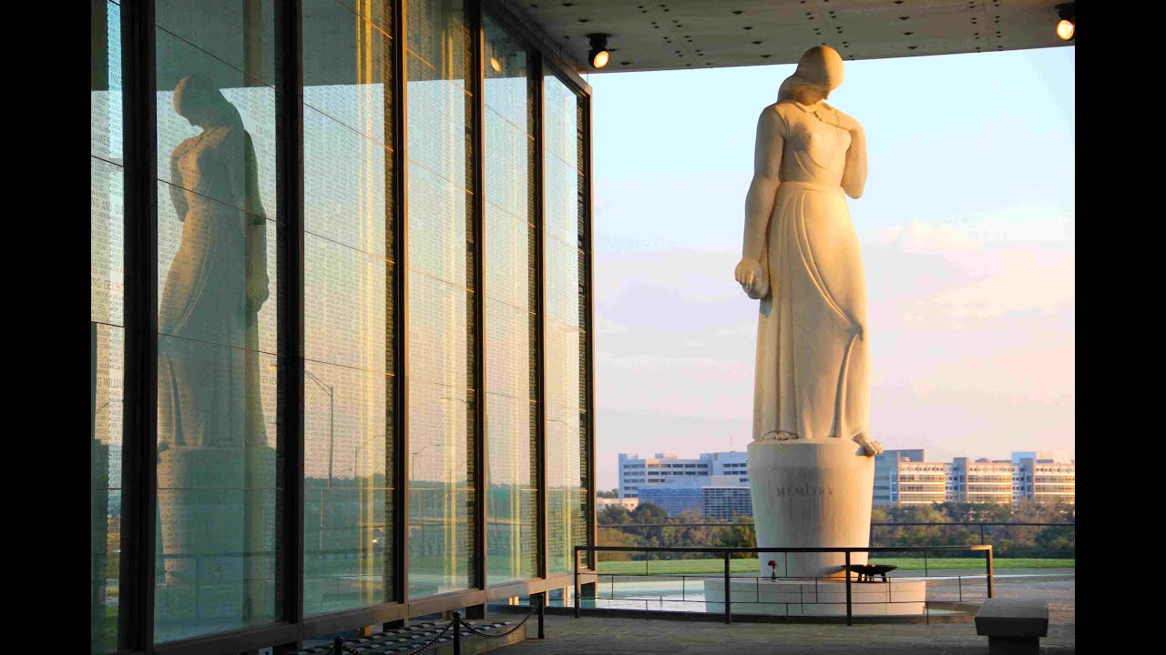 The Virginia War Memorial: Lives Worth Knowing