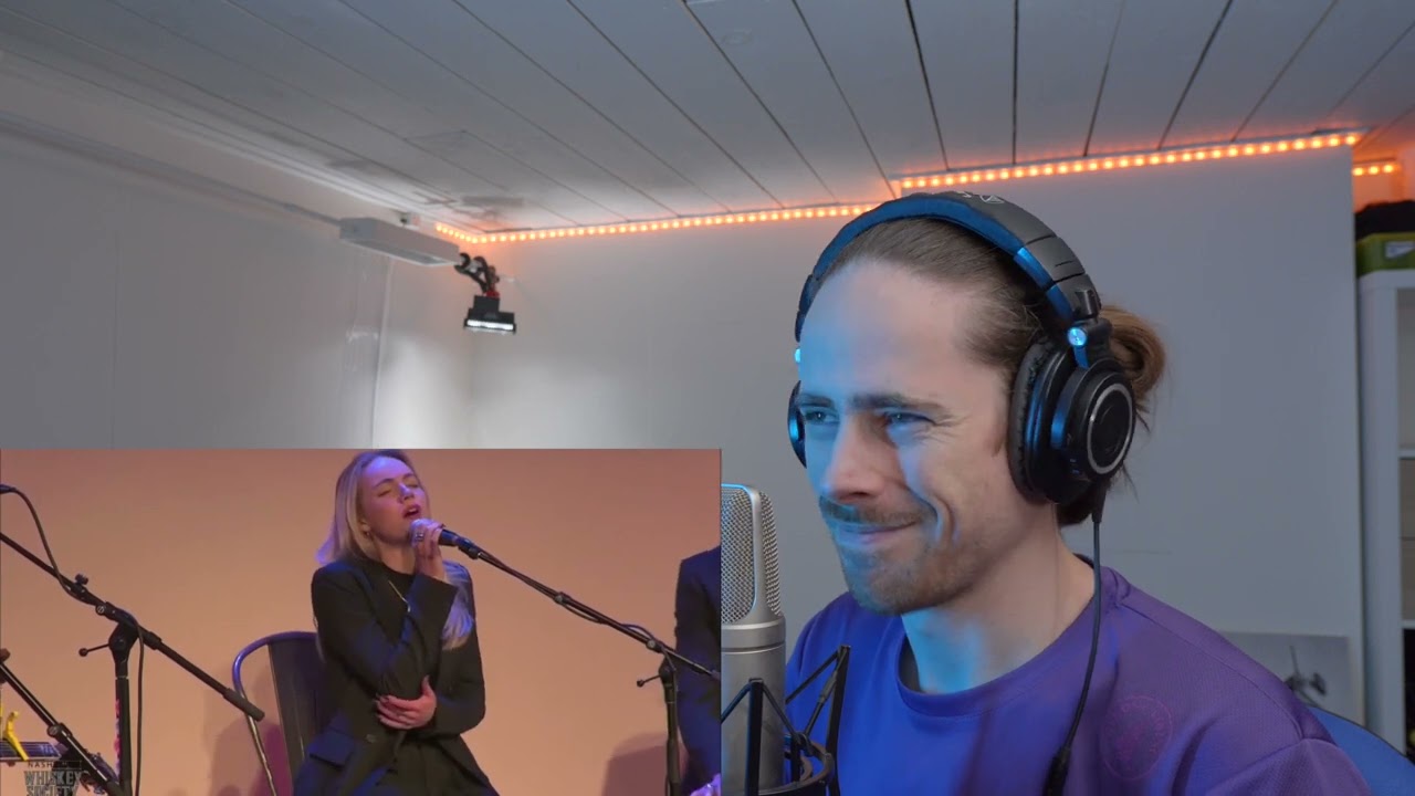 Danielle Bradberry - Break My Heart Again (extended version live) FIRST REACTION!