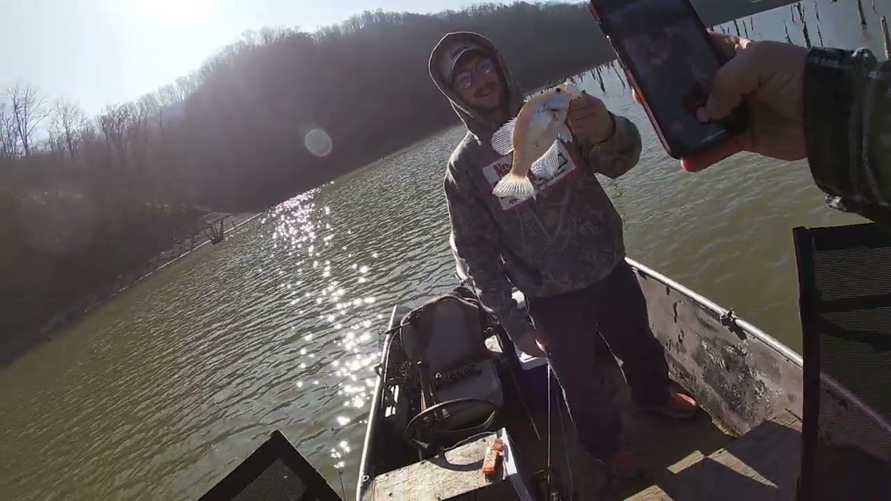 Winter Time Crappie Smack Down