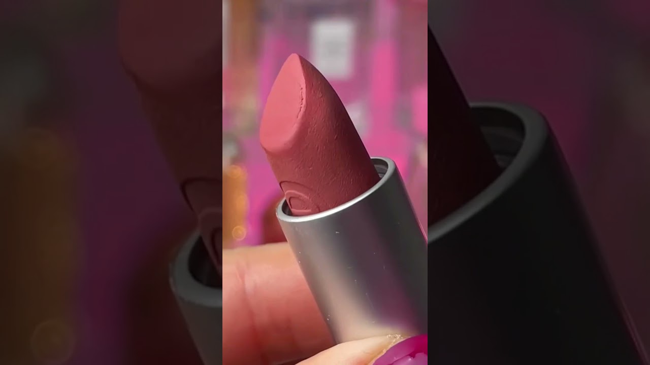 Essence Hydra Matte lipsticks: 403, 404, 410. Comfortable and non-drying 💖