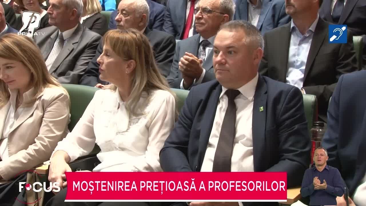 Doi profesori din Iași au lăsat în testament bani de burse pentru studenți