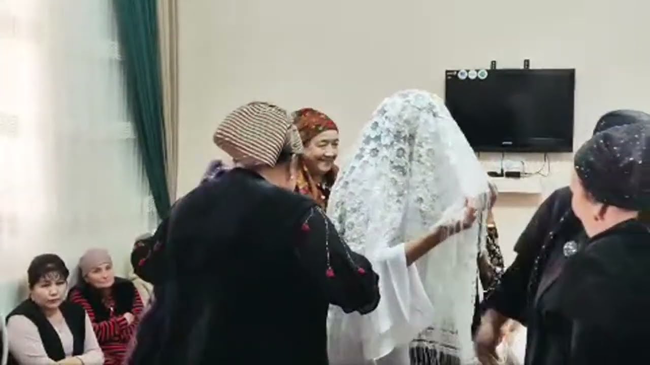 FERUZBEK DURDONAXON NIKOX TÒYI