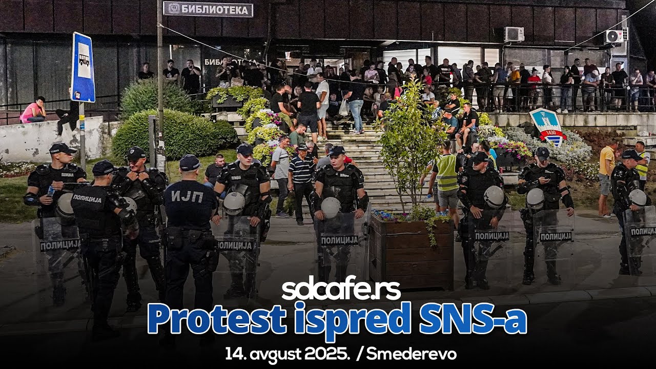 Ispred SNS-a u Smederevo