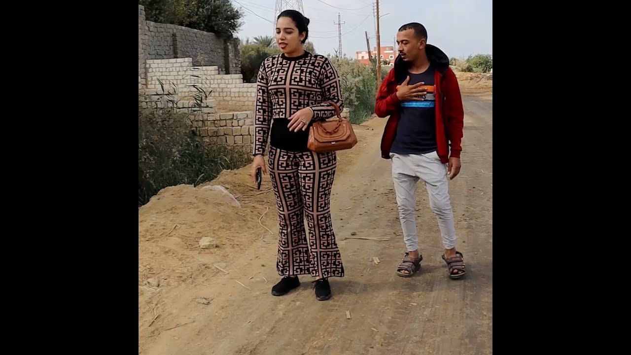 شاب بيعاكس بنت بس يستاهل اللى حصله