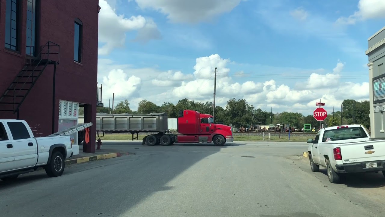 East Bernard, Texas - Population 2,335