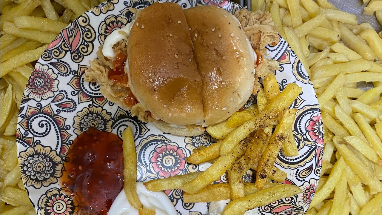 Best Zinger Burger in Karachi👌