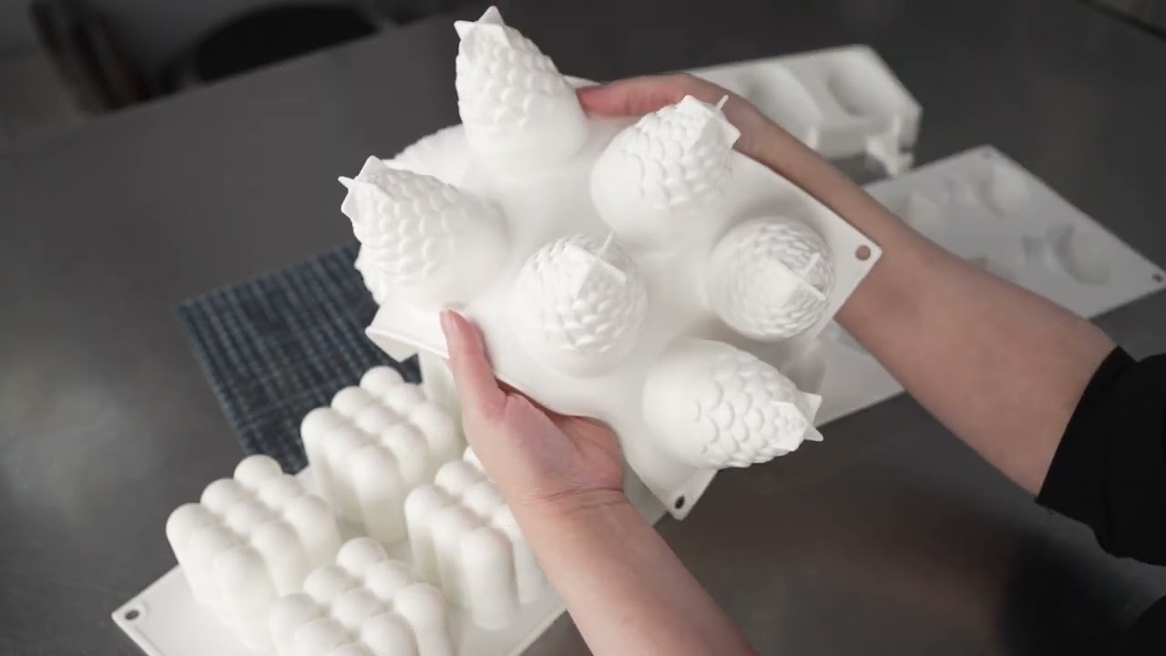 Pastry Tek Silicone Baking Molds - Restaurantware