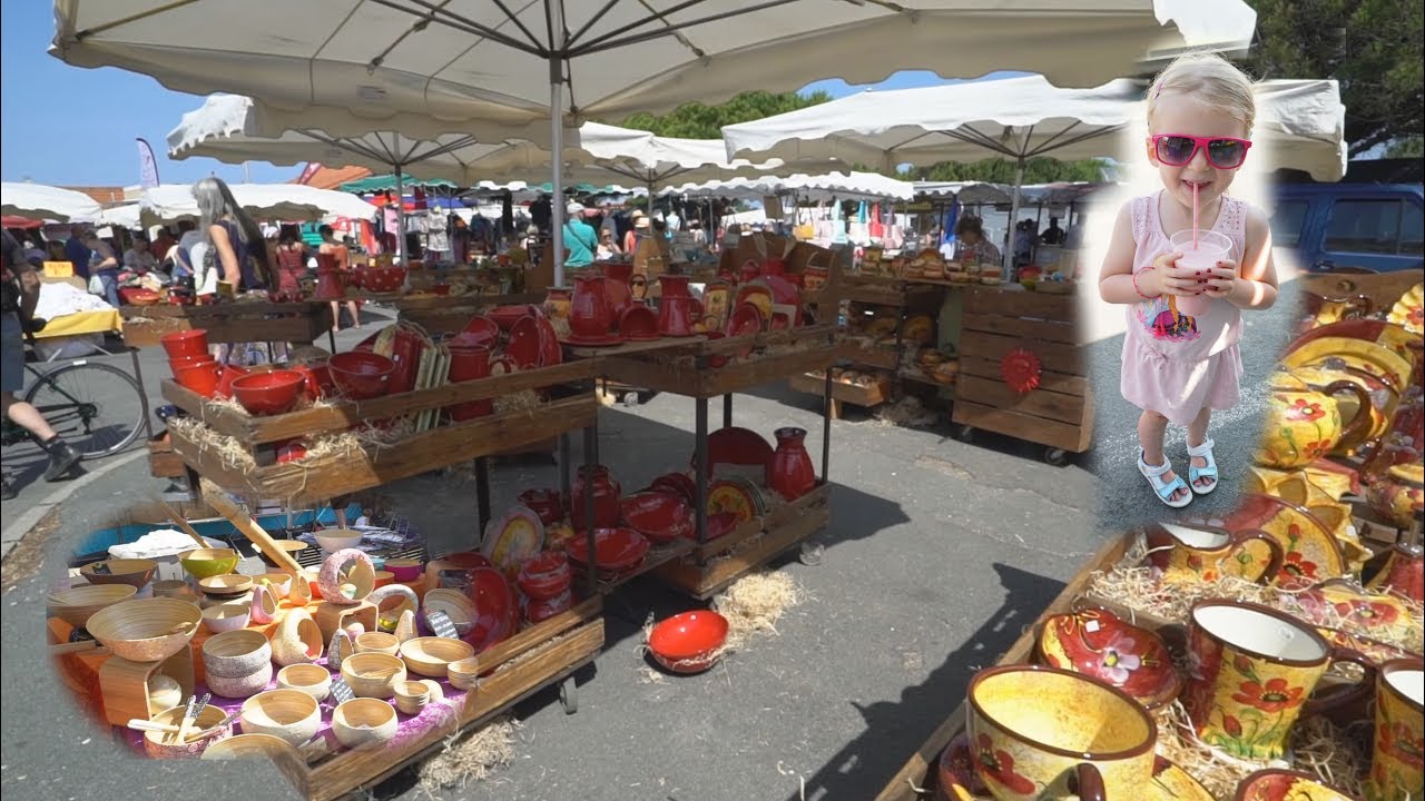 LAUT-EXOTISCH-BUNT I Markt in Montalivet I Frankreich