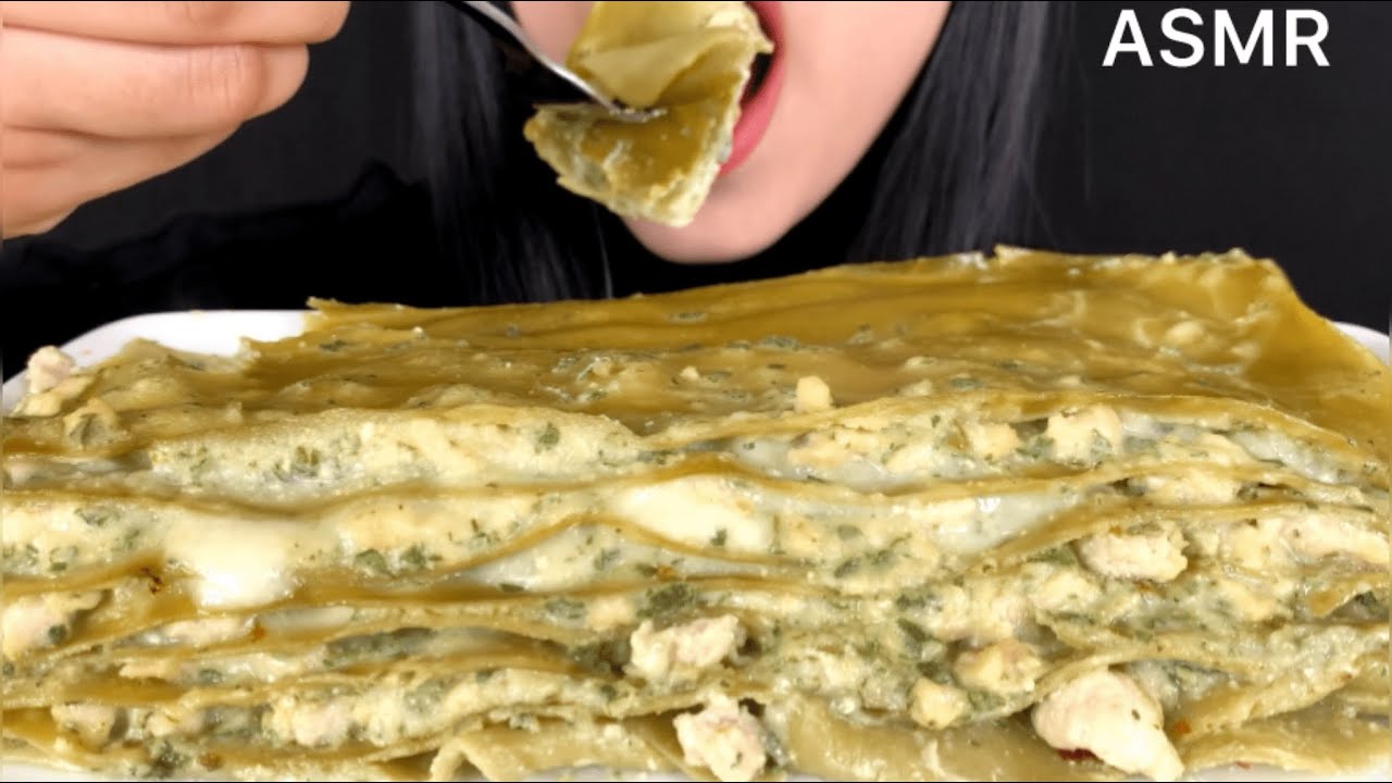 ASMR Cheesy Chicken and Spinach Lasagna | Mukbang (Eating sounds)