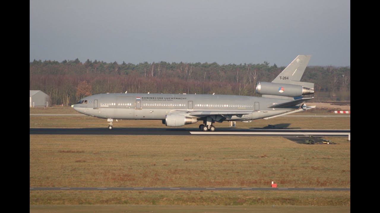 Takeoff RNLAF KDC-10 at Eindhoven Air Base
