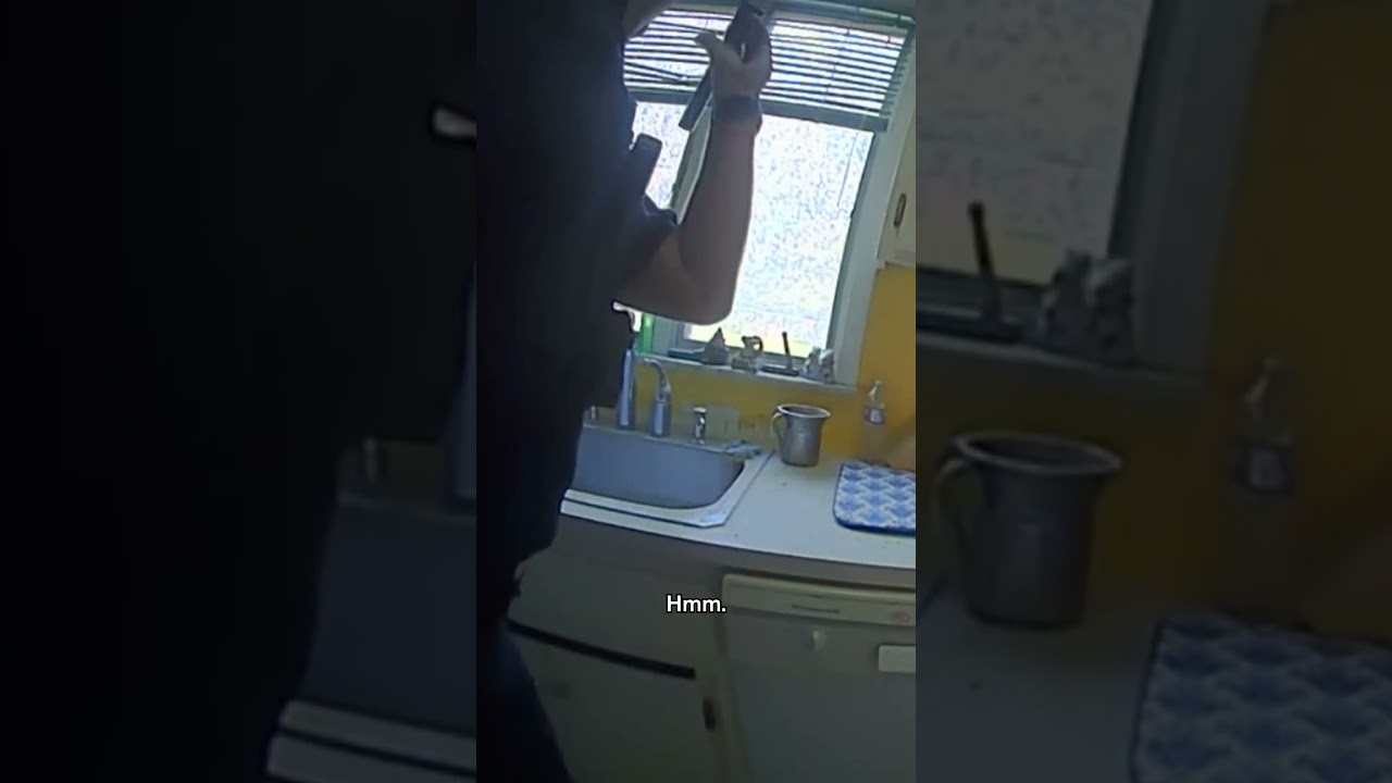A Forced Police Entry Leads to a Grim Discovery | Crime in Progress | A&E #shorts