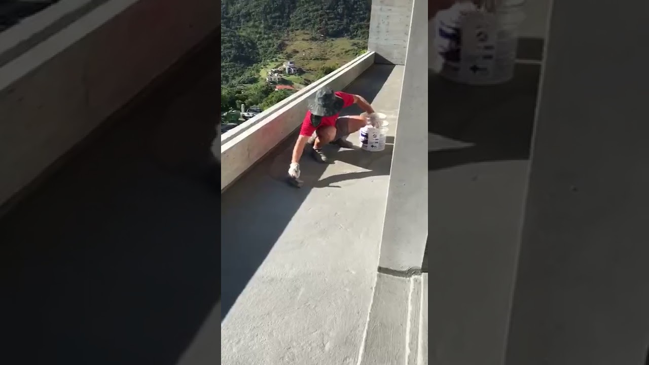 aplica&ccedil;&atilde;o de argamassa polim&eacute;rica flex&iacute;vel