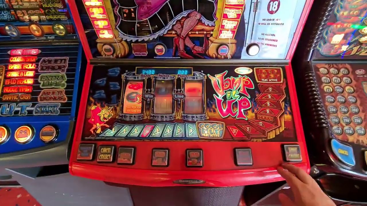 Pre-holiday slotting trip with Jus Part 7/7,  Mr P's Classic Amusements Chatham