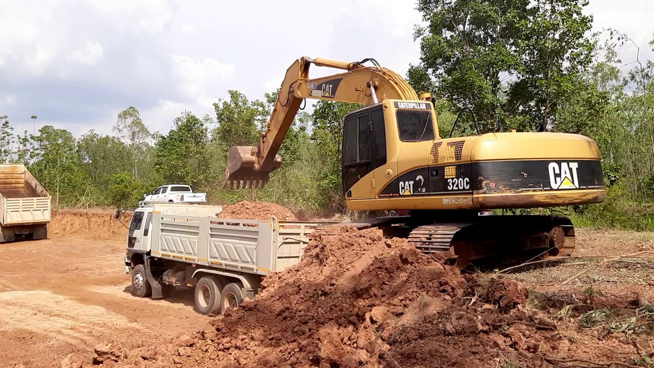 รีวิว CAT320C จัดว่าใหญ่ บุ้งกี๋ 7 ฟัน  ผลิต เมกา 18 ปี แข็งจัด ดั้มจัดเต็ม excavator EP.4811