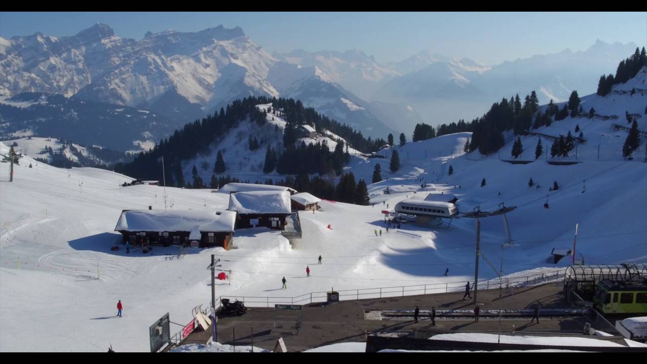 Hotel du Lac, Bretaye