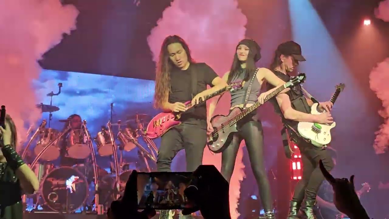 Dragonforce - Fury of the Storm ( Live Palladium Times Square NYC  11/03/2023)
