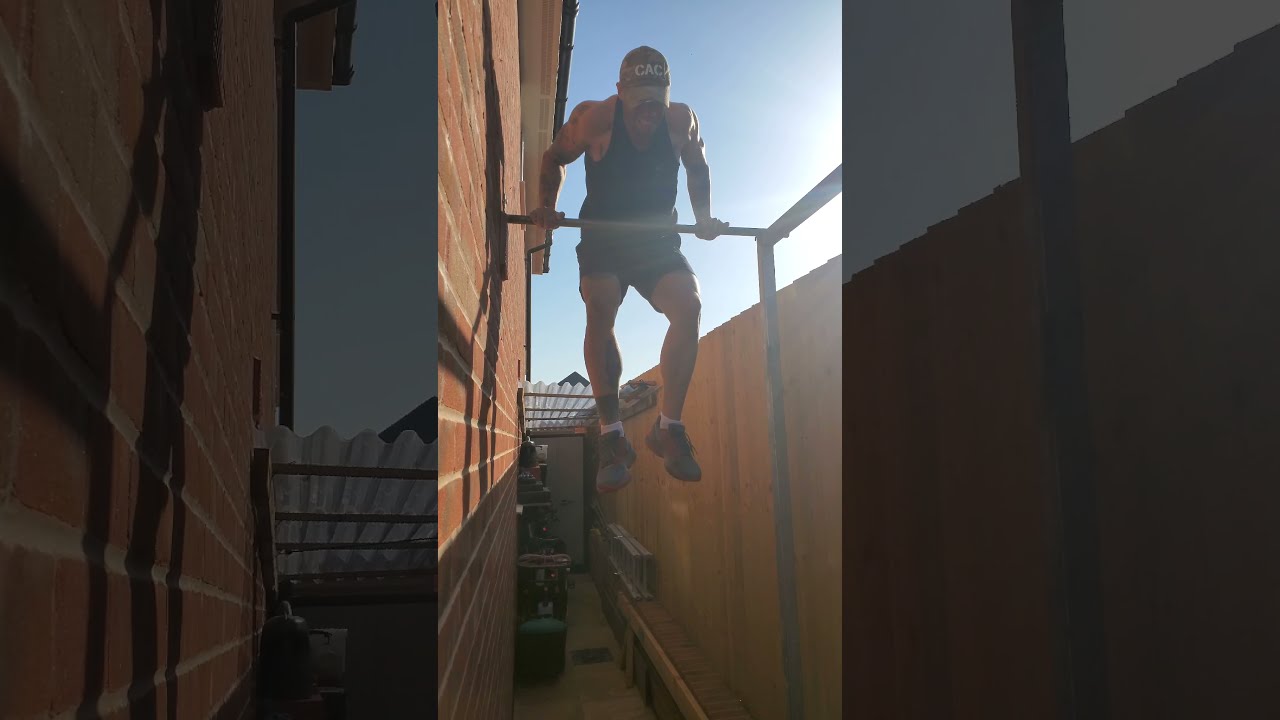 Royal Marine vs. US Marine Muscle-Up Competition