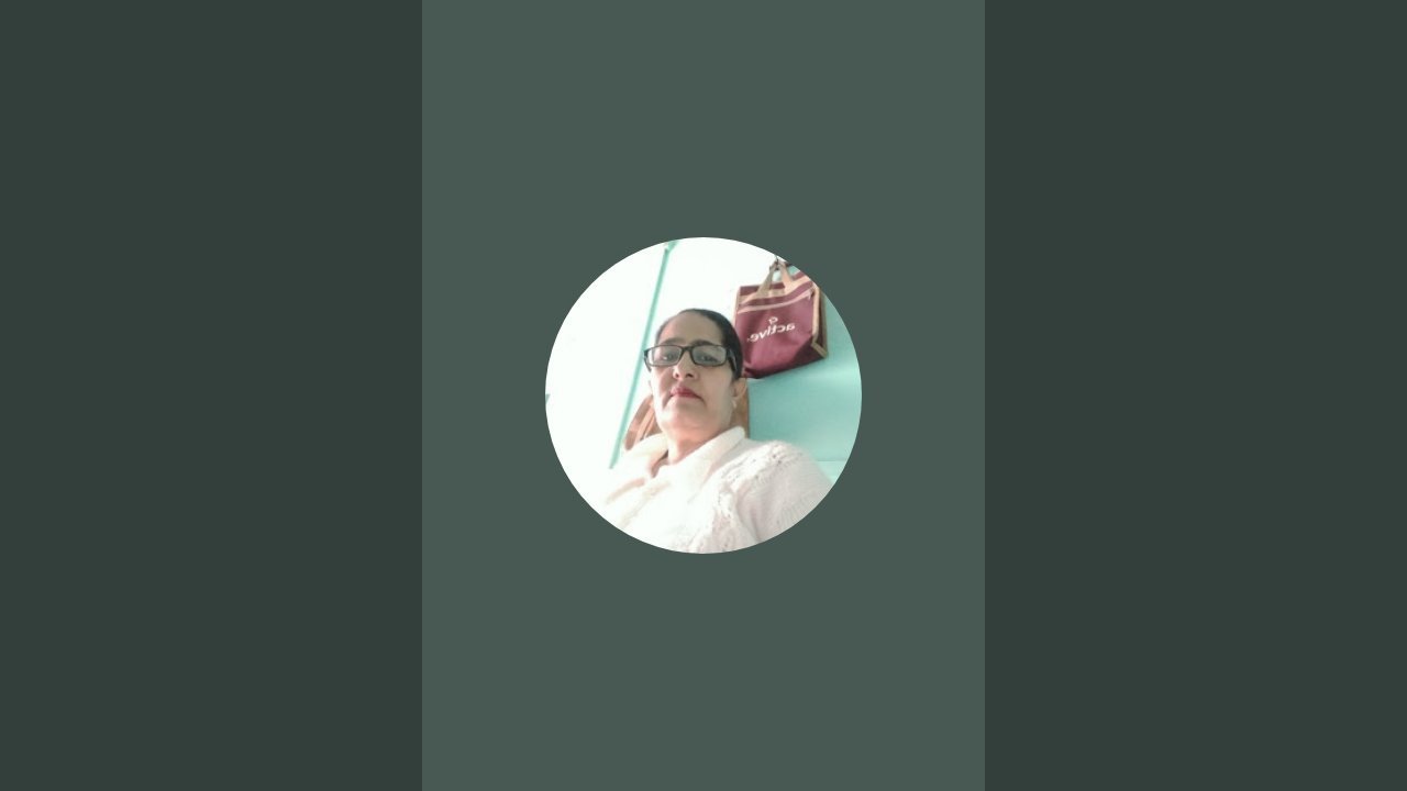 सुदेश गुलिया के भजन is live!