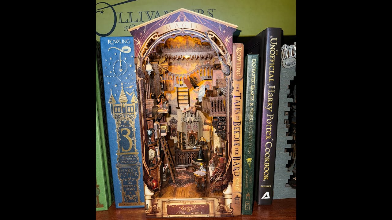 Magic World Book Nook by Fifijoy