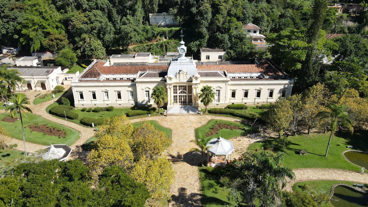 Parque das Águas de Caxambu. Natureza, saúde e bem estar. Conhecendo o Sul de Minas Gerais.