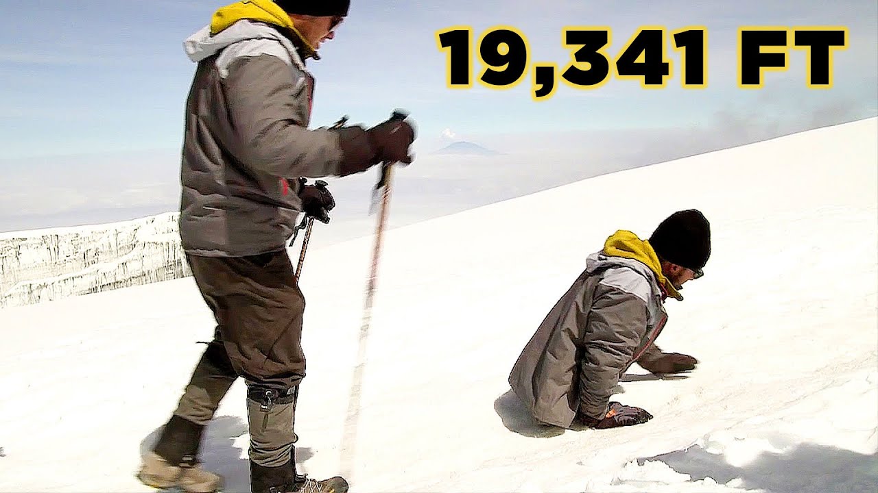 Я поднялся на гору высотой 19 341 фут на руках | BuzzFeed