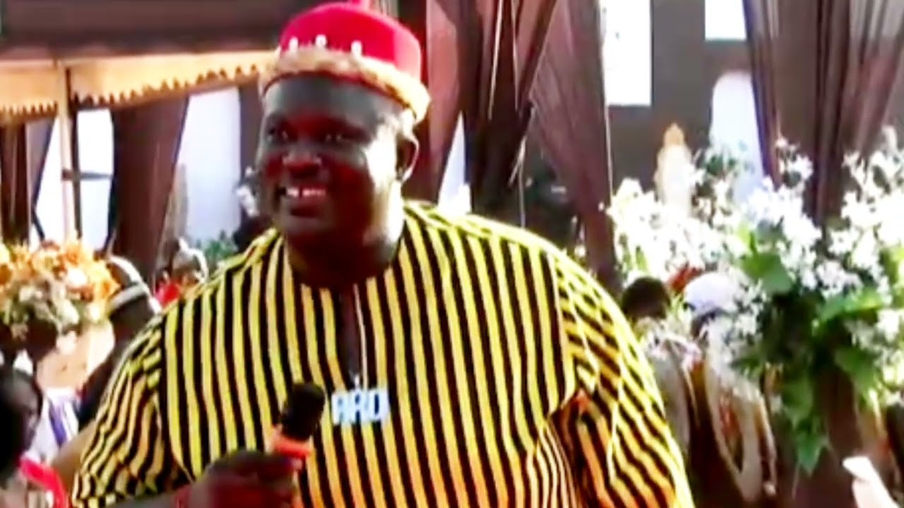 Aro Nwa Nteje Live  performance Arthur eze na ukpo