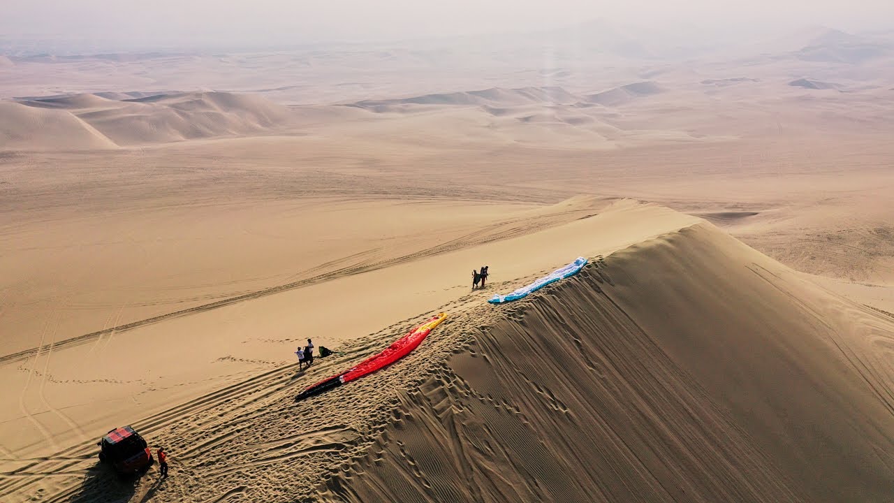 Paragliding in Peru, Huacachina