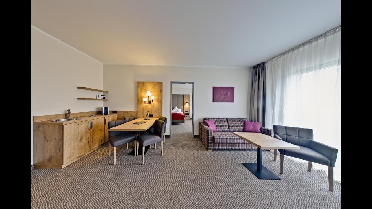 Sant&eacute; Royale Hotel- & Gesundheitsresort Warmbad Wolkenstein | Hotels mit Pool in Wolkenstein
